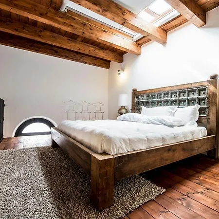 Perda Longa Sleeps 22 Pool Air Con Wifi * Campionna